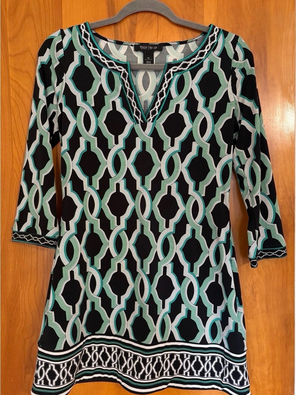 White House Black Market Geometric Tunic Dress Green Black White XS EUC